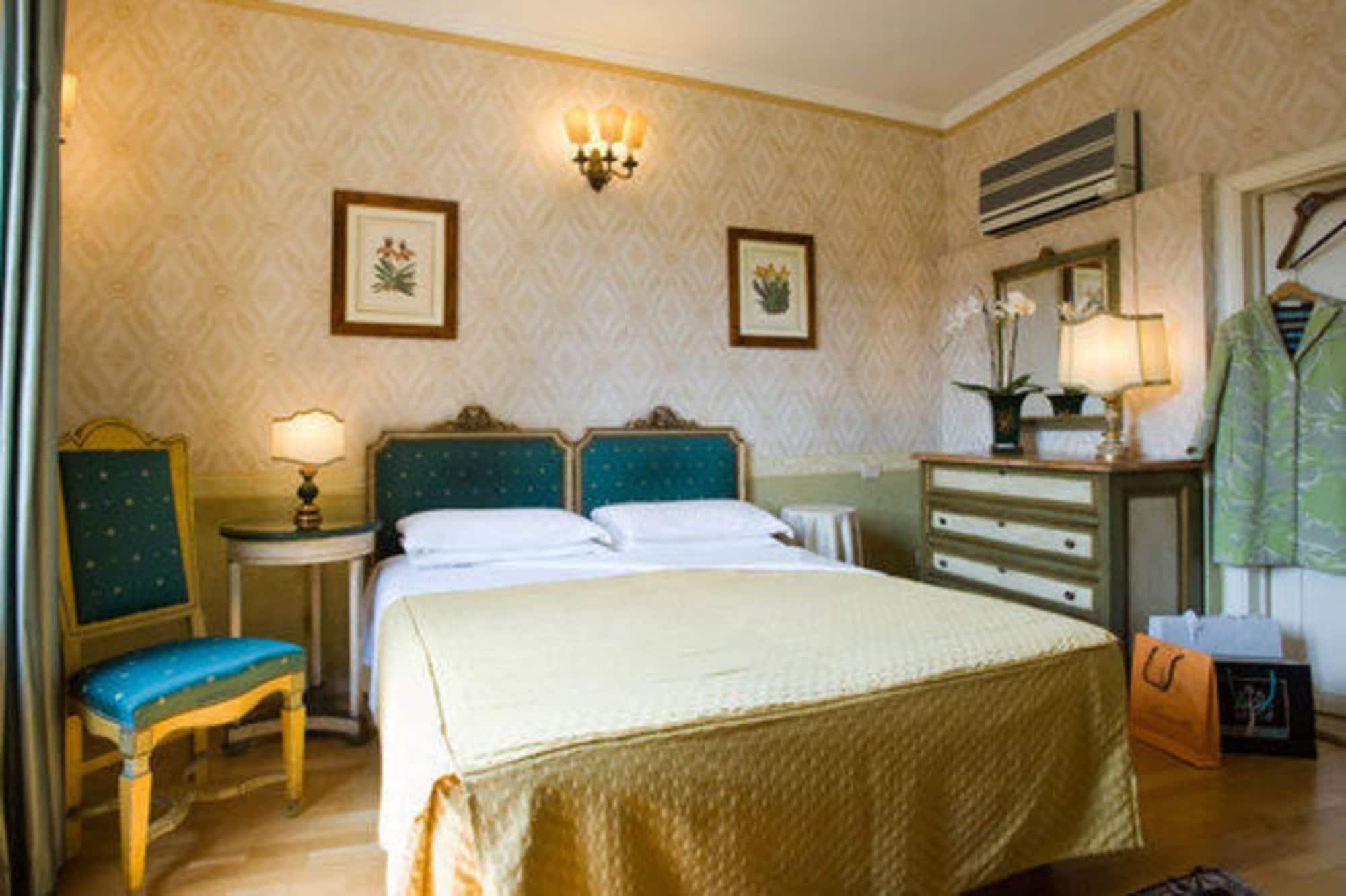 Hotel Hermitage Florence Phòng bức ảnh